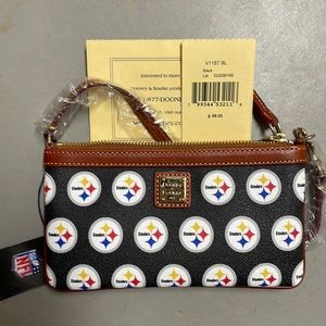 Dooney & Burke Pittsburg Steelers Bag
